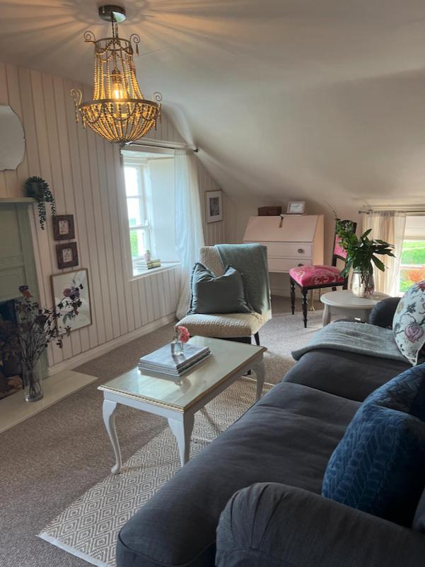 The Pink Cottage Upstairs Suite & Garden Summer Room Whitehead Kültér fotó